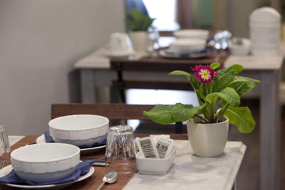 Santi Quattro Al Colosseo Bed and breakfast